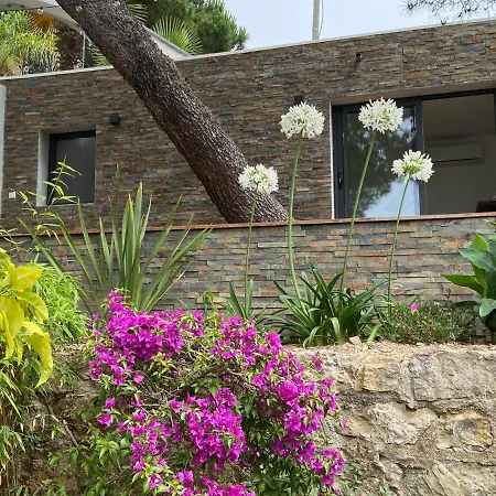 Pensión Cabanon La Calanque Du Península Le Pradet